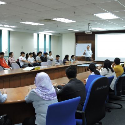 Talk delivered by Sr Kii Ing Ching to his QS Practice II students and his colleagues at JKR Sibu on 7 Nov 2018